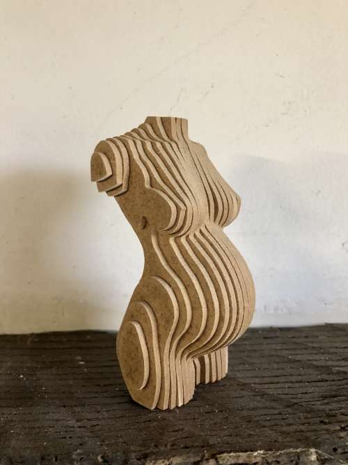 Mini buste femme enceinte